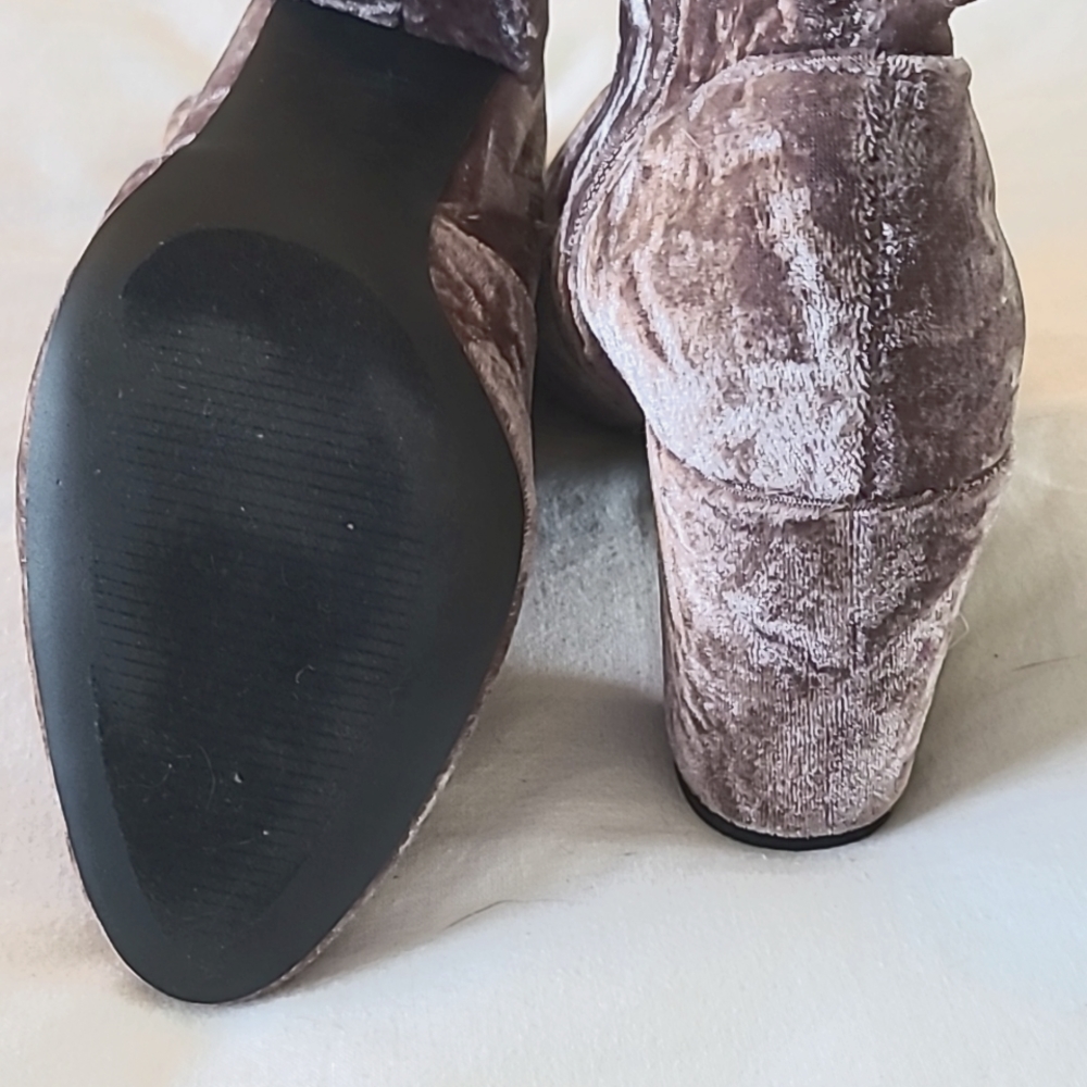 Steve Madden Bootie - Picture 2 of 3